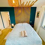 Dom wakacyjny D'exception Avec Piscine Chauffee Et Standing